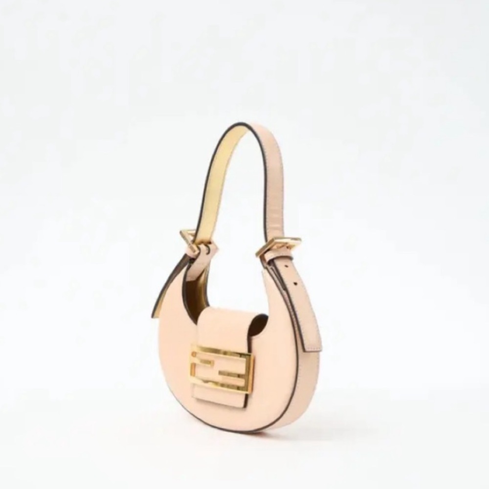 FENDI cookie bag in sand - Picture 3 of 4